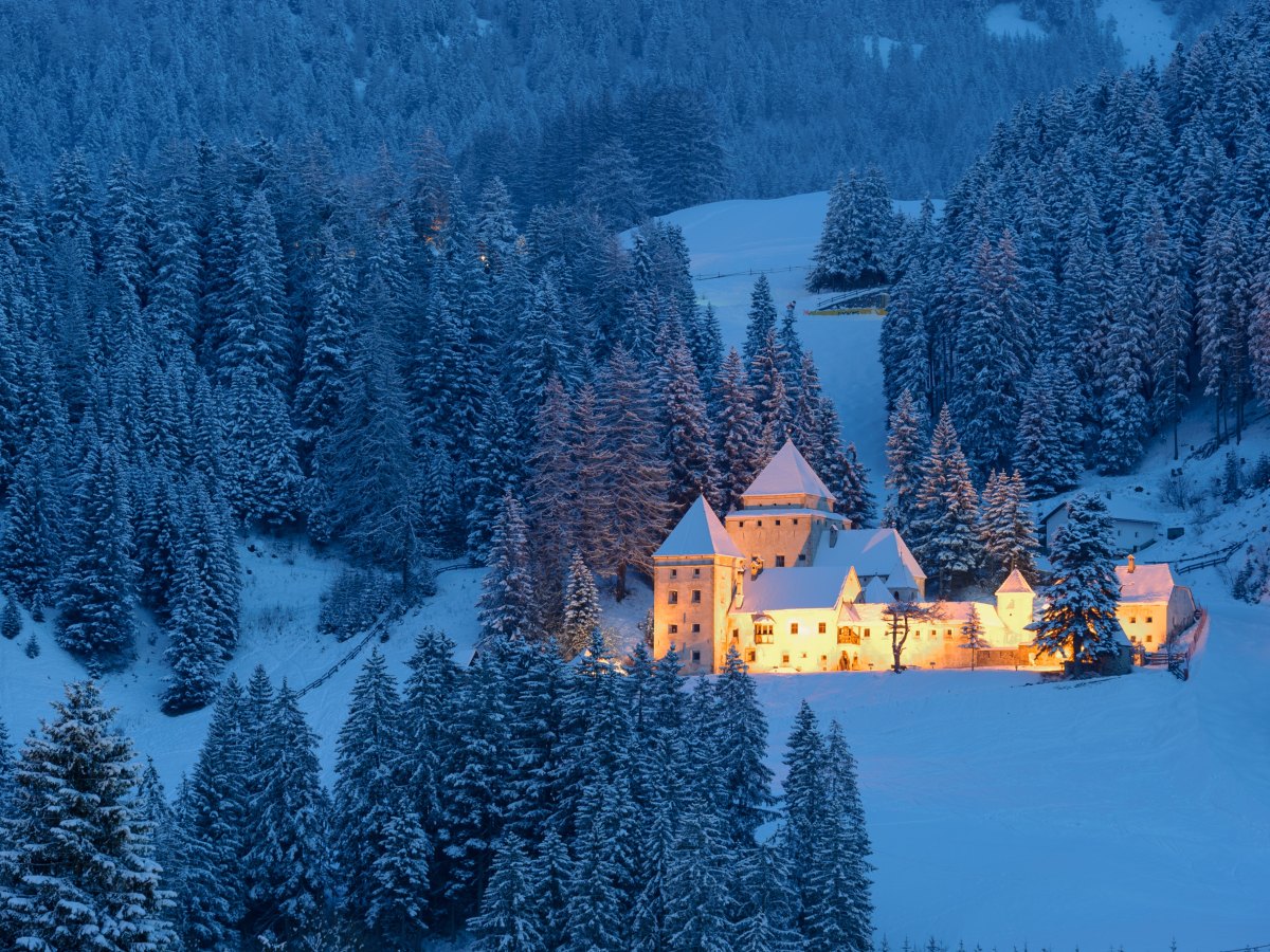 Should I have a winter wedding ?