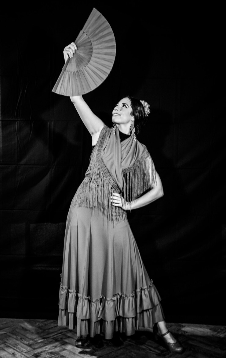 Lucia Flamenco Dancer for Parties