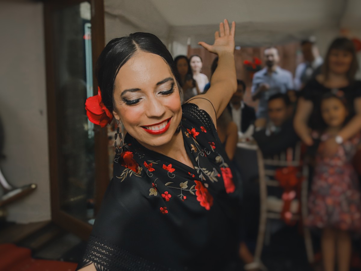 Host a Spanish night in your pub