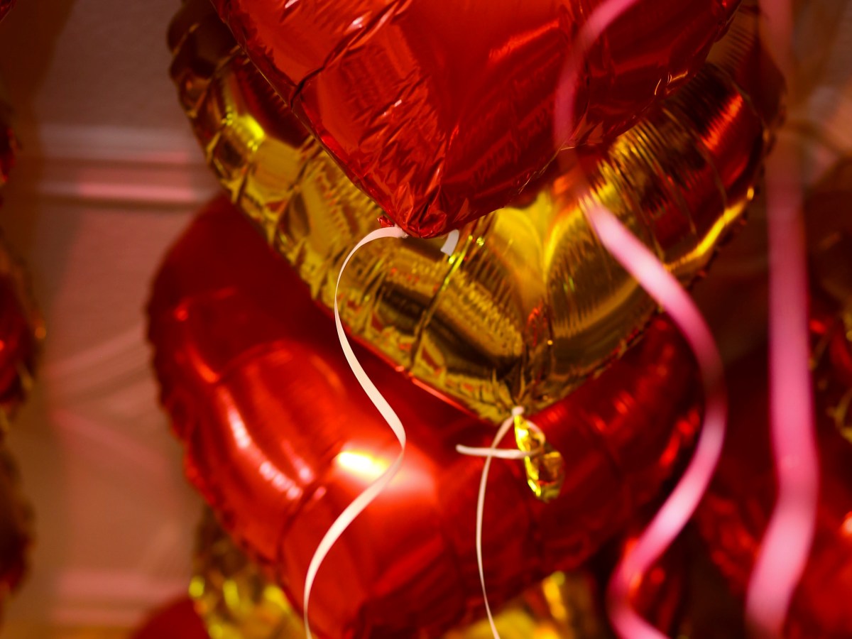 Hosting a Spanish theme Zoom party