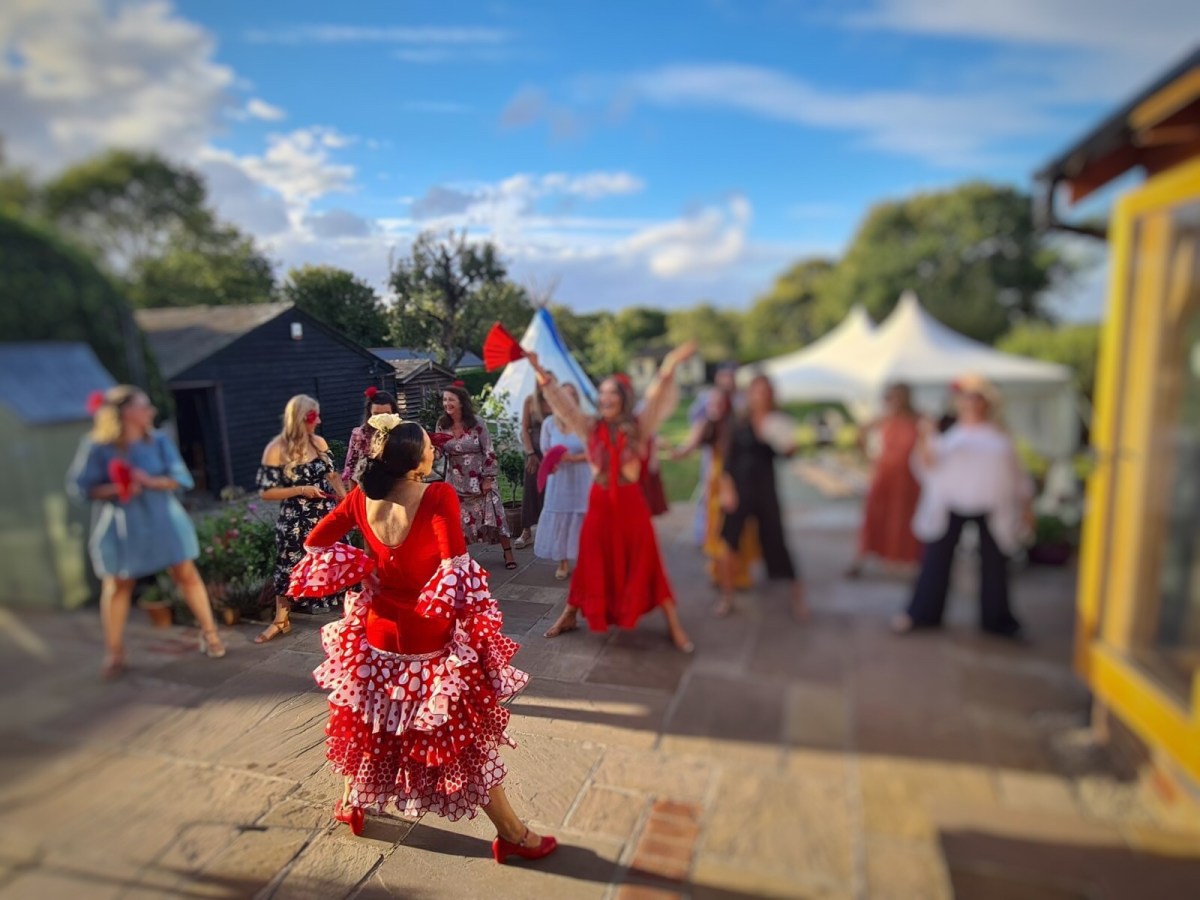 Spanish entertainment for summer parties