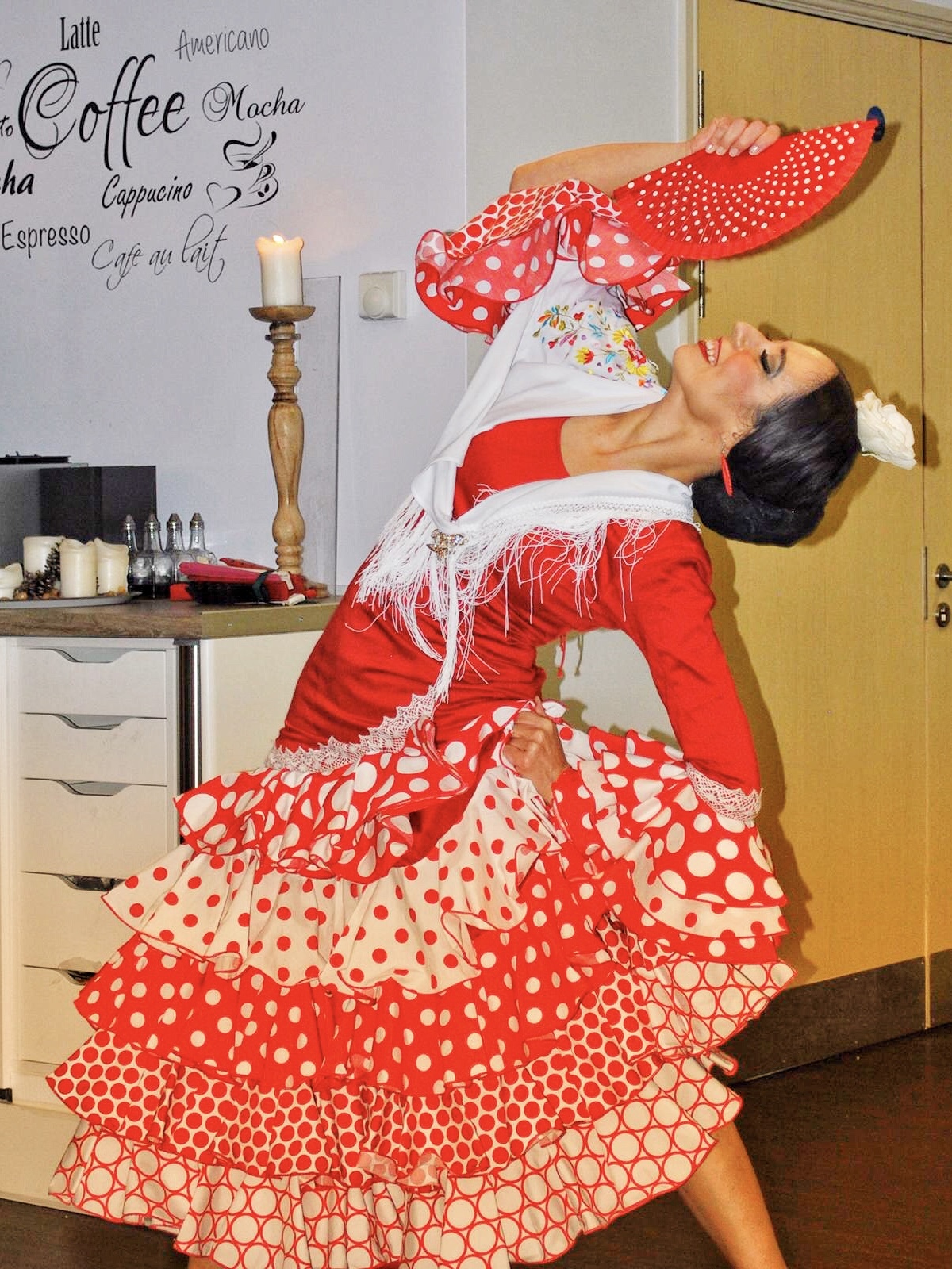 Lucia Schweigert - Flamenco dancer for retirement home entertainment